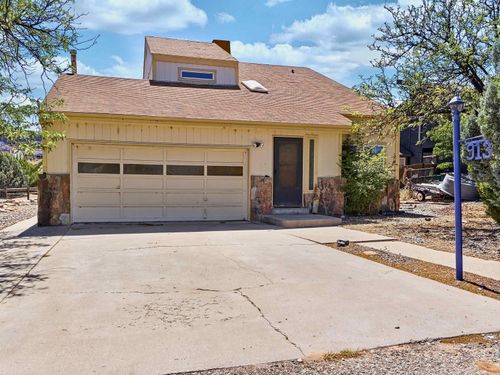 913 Squire Ct, Fruita, CO, 81521-9528 | Card Image
