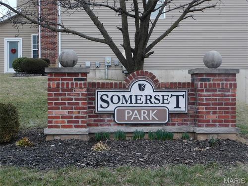 3145 Somerset Green Ct, Saint Louis, MO, 63136-2447 | Card Image