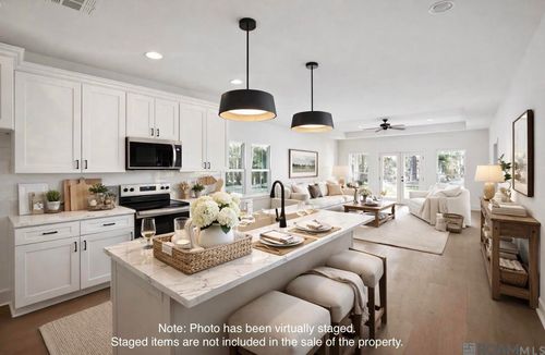 69176 4th Ave, Covington, LA, 70433-5569 | Card Image