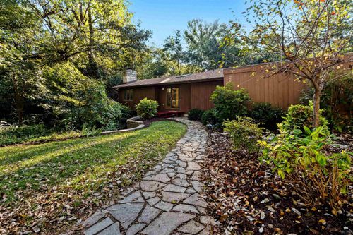 2933 Amherst Avenue, Manhattan, KS, 66503 | Card Image