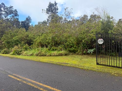 19-3140 Mamaki Ln, VOLCANO, HI, 96785 | Card Image