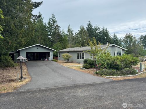 31 Hood Pl, Brinnon, WA, 98320-9633 | Card Image