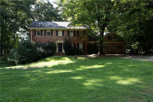 3240 Birchfield Trce, Marietta, GA, 30068-3809 | Card Image