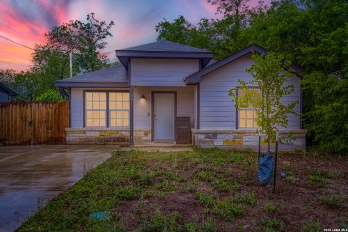 367 Corliss, San Antonio, TX, 78220-1310 | Card Image