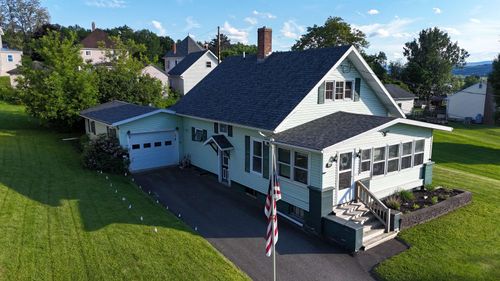 124 Herrick St, Newport, VT, 05855-9010 | Card Image