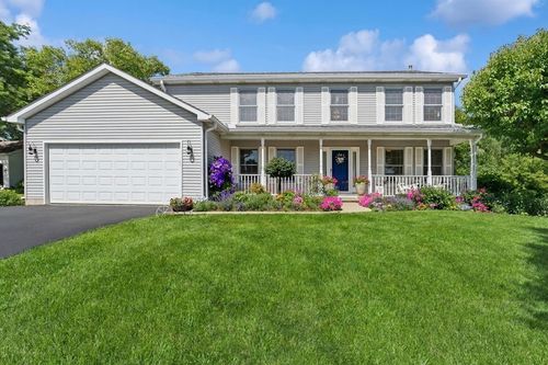 334 Sequoia Ct, Antioch, IL, 60002-2600 | Card Image