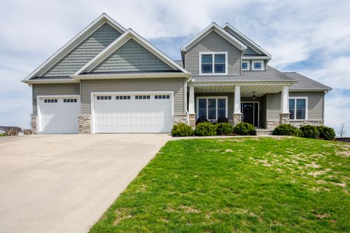 114 Mallard Way, Hudson, IL, 61748-9606 | Card Image