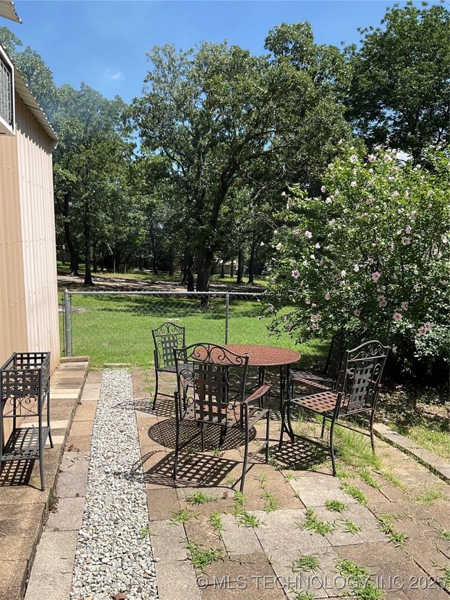 2568 Bristow Point Rd, House other with 2 bedrooms, 2 bathrooms and null parking in McAlester OK | Image 5
