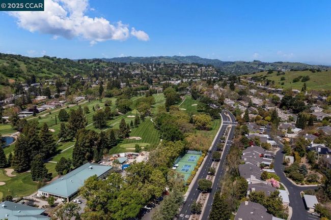 APT-2 - 1129 Leisure Ln, Condo with 2 bedrooms, 1 bathrooms and 1 parking in Walnut Creek CA | Image 41