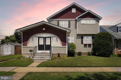 317 Elm Ave, BURLINGTON, NJ, 08016-2406 | Card Image