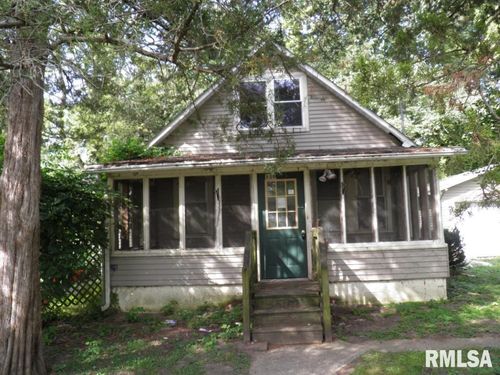 110 8th St S, Cordova, IL, 61242-7741 | Card Image