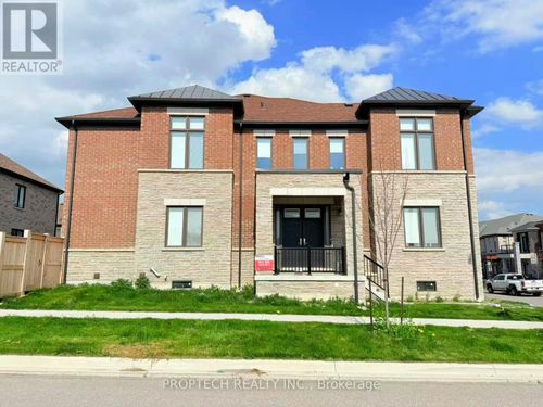 2 Schmeltzer Cres, Richmond Hill, ON, L4E1K8 | Card Image