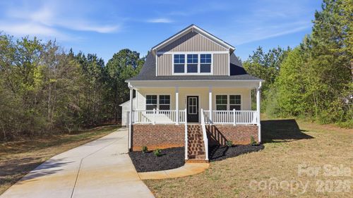 1405 Hubbard Ter, Shelby, NC, 28152-6378 | Card Image