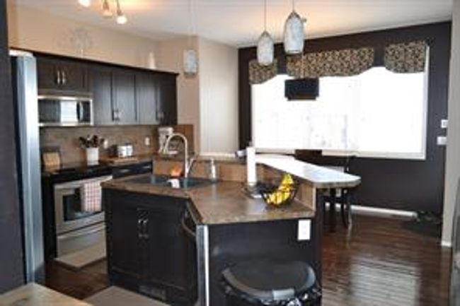 6826 - 59 Street Close, House detached with 3 bedrooms, 3 bathrooms and 2 parking in Rocky Mountain House AB | Image 7