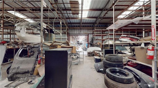 View of garage | Image 41