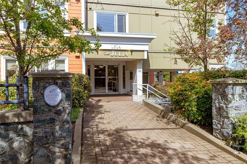 105-1514 Church Ave, Saanich, BC, V8P0A3 | Card Image
