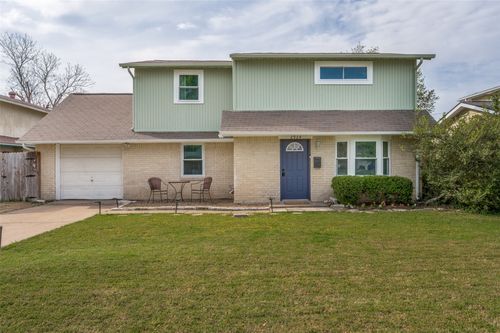 2924 W 11th Street, Irving, TX, 75060 | Card Image