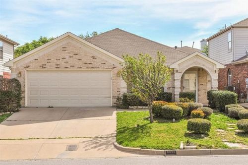 8055 Raleigh Dr, Fort Worth, TX, 76123-2071 | Card Image