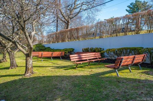 apt-4m-30 Greenridge Ave, White Plains, NY, 10605-1257 | Card Image