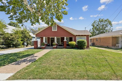 2511 Lipscomb St, Fort Worth, TX, 76110-2626 | Card Image