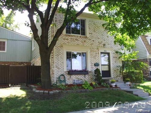2130 Wickham St, Royal Oak, MI, 48073-1160 | Card Image