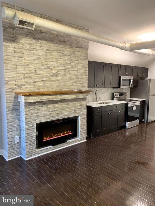 1433 W Girard Ave, PHILADELPHIA, PA, 19130-1787 | Card Image