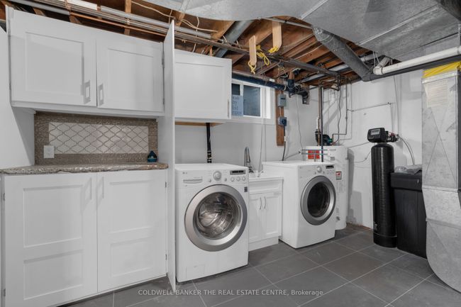 203 Camilla Cres, House other with 5 bedrooms, 2 bathrooms and 5 parking in Thornton ON | Image 32