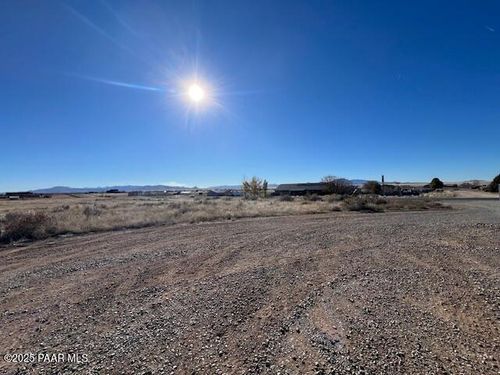 11085 N Antelope Meadows Dr, Prescott Valley, AZ, 86315 | Card Image