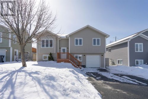 4 Madar Pl, Conception Bay South, NL, A1W5X1 | Card Image