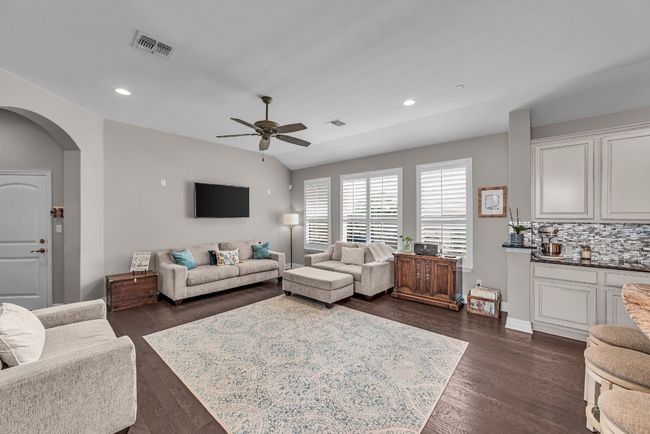 201 Wind Stone E, House other with 4 bedrooms, 2 bathrooms and 2 parking in Jarrell TX | Image 16