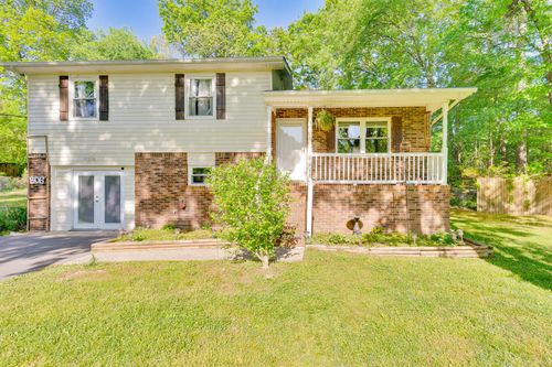 806 Childress Hollow Rd, Chickamauga, GA, 30707-1820 | Card Image