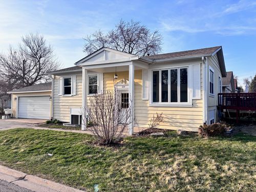 224 Heather Ter, Round Lake Beach, IL, 60073-2181 | Card Image