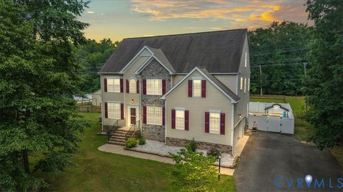 8381 Town Hall Ct, Henrico, VA, 23231-7591 | Card Image