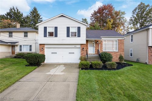 4894 Donald Avenue, Richmond Heights, OH, 44143 | Card Image