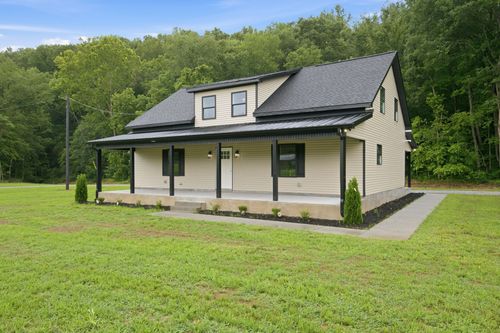 2750 New Dry Hollow Rd, Cumberland Furnace, TN, 37051-4954 | Card Image