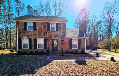 5708 Harpers Ferry Rd, Winston Salem, NC, 27106-2720 | Card Image