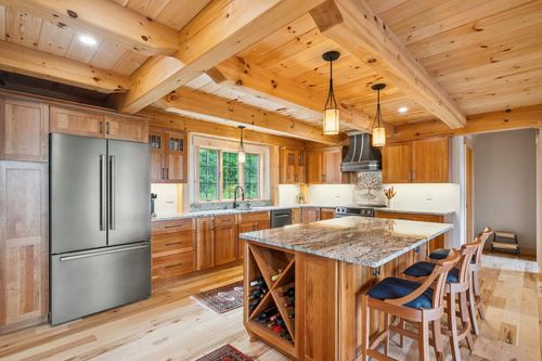 365 Tunnel Stream Rd, Benton, NH, 03785-6132 | Card Image