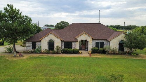 111 Diamond Ridge Ln, Weatherford, TX, 76087-4231 | Card Image