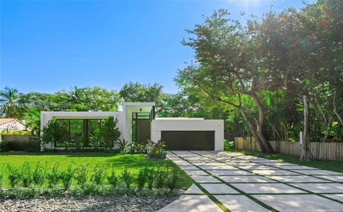 1002 Ne 117th St, Biscayne Park, FL, 33161-6750 | Card Image