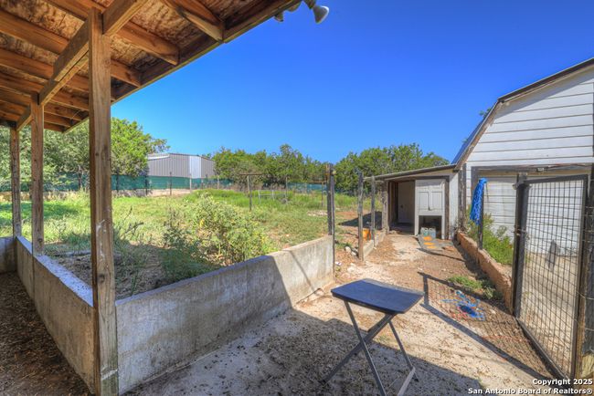 500 Line Camp Loop, House other with 3 bedrooms, 3 bathrooms and null parking in Spring Branch TX | Image 43