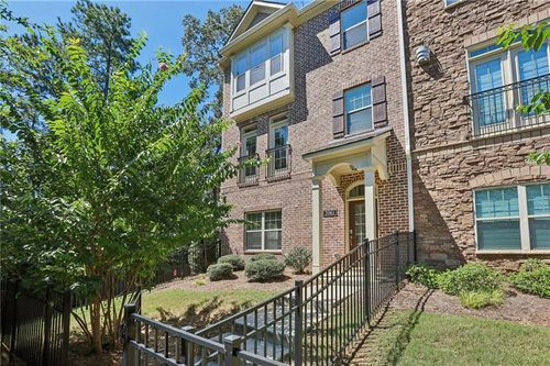 2061 Morrison Ave, Brookhaven, GA, 30319-1131 | Card Image