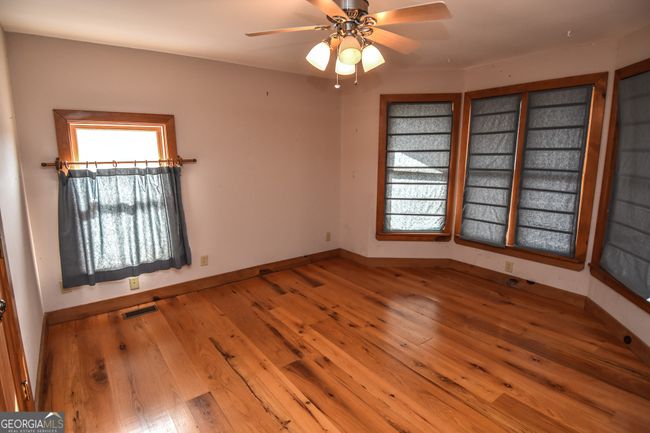 17650 Highway 18, House other with 2 bedrooms, 3 bathrooms and null parking in ZEBULON GA | Image 16