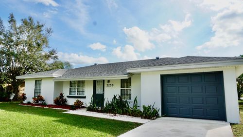 2256 Se East Dunbrooke Cir, Port St. Lucie, FL, 34952-8116 | Card Image