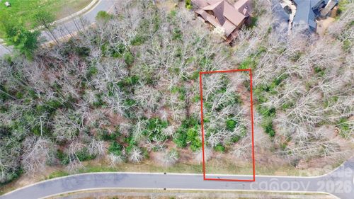 40-21 Settings Blvd, Black Mountain, NC, 28711-8831 | Card Image