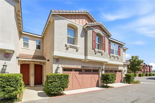 22077 Barrington, Saugus, CA, 91350 | Card Image