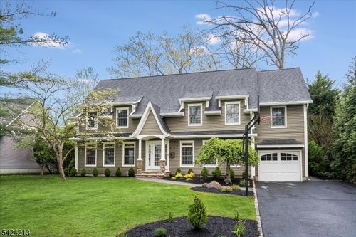 147 Winslow Ter, Glen Rock, NJ, 07452-2911 | Card Image