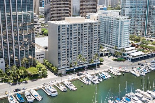 1092-1765 Ala Moana Blvd, Honolulu, HI, 96815-1420 | Card Image