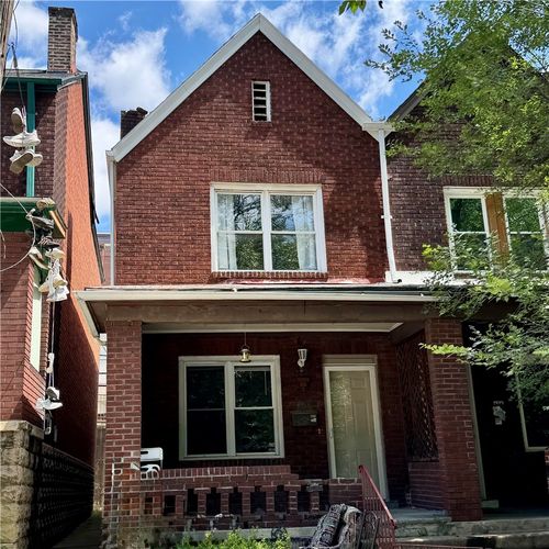 158 Chesterfield Rd, Oakland, PA, 15213-2514 | Card Image