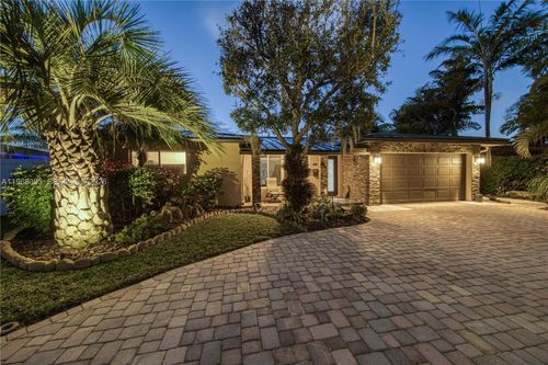 291 Se 5th Ter, Pompano Beach, FL, 33060-8029 | Card Image