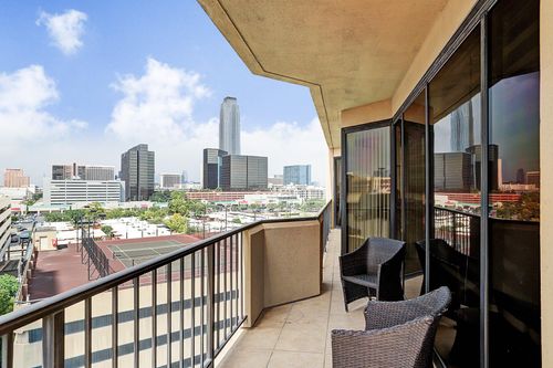 apt-702-3350 Mccue Rd, Houston, TX, 77056-7120 | Card Image